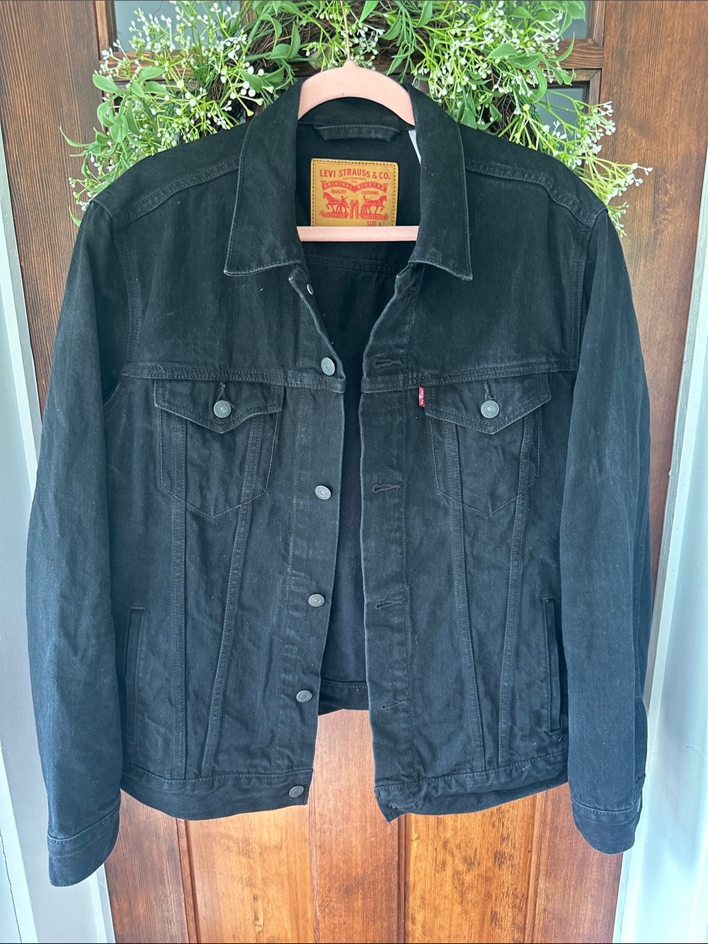 Levi's Men's Black Denim Trucker Jacket - Berkman Wash Size L